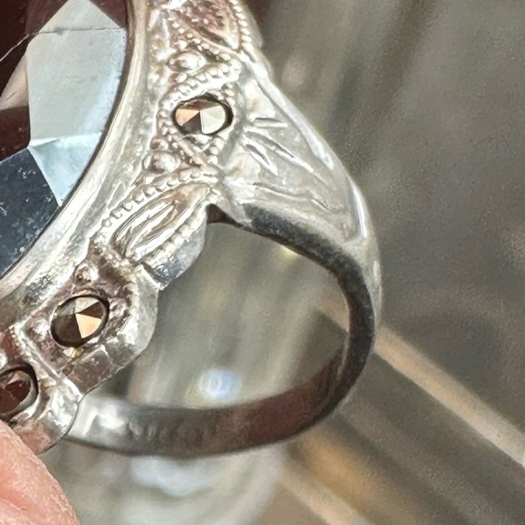 Vintage Art Deco Sterling Silver Marcasite & Hematite Cocktail / Right Hand Ring - Picture 5 of 8